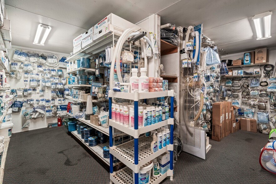 More Photos Of 13044 Bustleton Ave, Philadelphia Medical For Sale