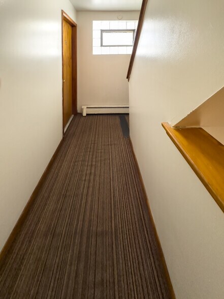 More Photos Of 1025-1049 W Vermont Ave, Calumet Park Apartments For Sale