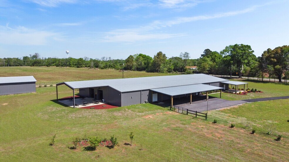 More Photos Of 11179 County Road 1, Enterprise Flex For Sale