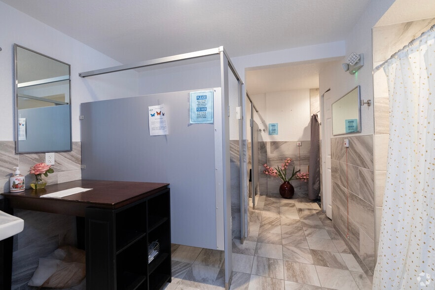 More Photos Of 400 15th St N, Saint Petersburg Medical For Lease