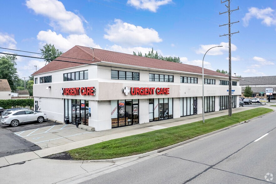 Primary Photo Of 300-370 E 12 Mile Rd, Madison Heights Office For Lease