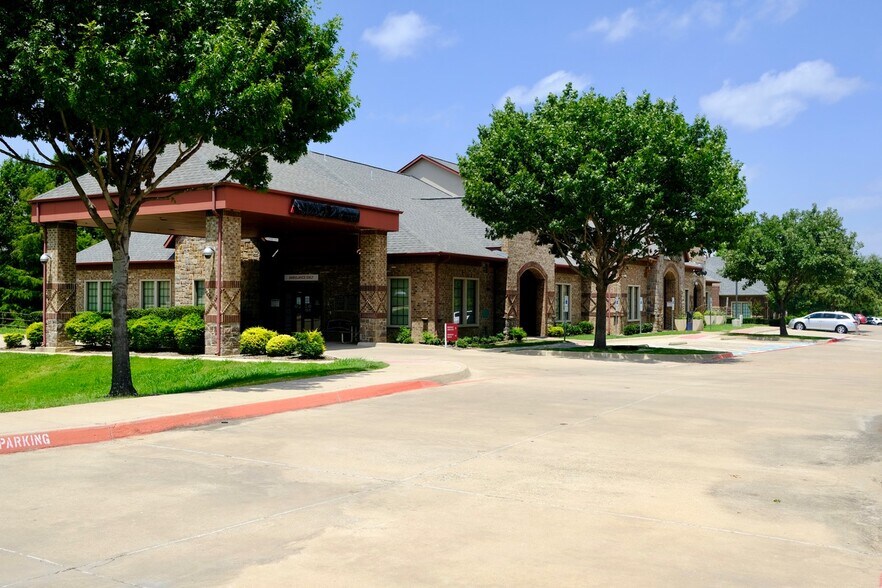 More Photos Of 4351 Long Prairie Rd, Flower Mound Medical For Sale