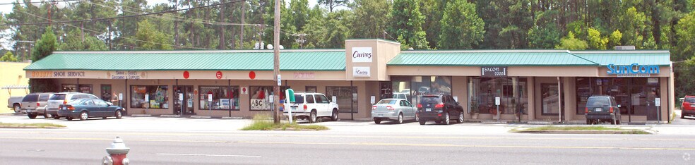Primary Photo Of 4712 Forest Dr, Columbia Storefront For Lease