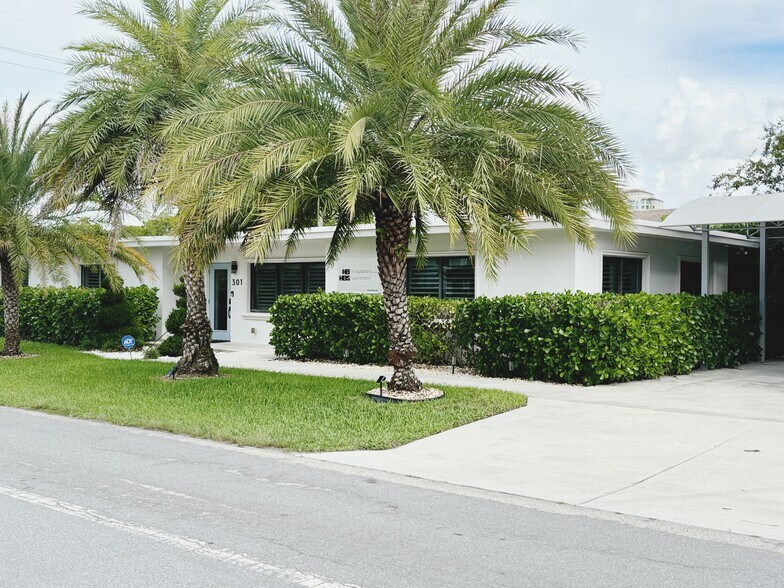 Primary Photo Of 301 SW 7th St, Fort Lauderdale Office For Sale