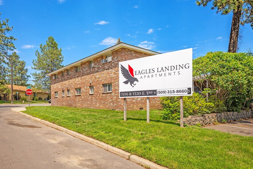 More Photos Of 1306-1320 3rd St, Cheney Apartments For Sale