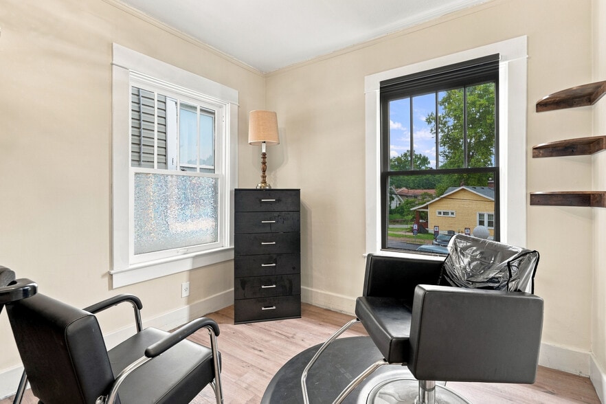 More Photos Of 1815 Bardstown Rd, Louisville Medical For Sale