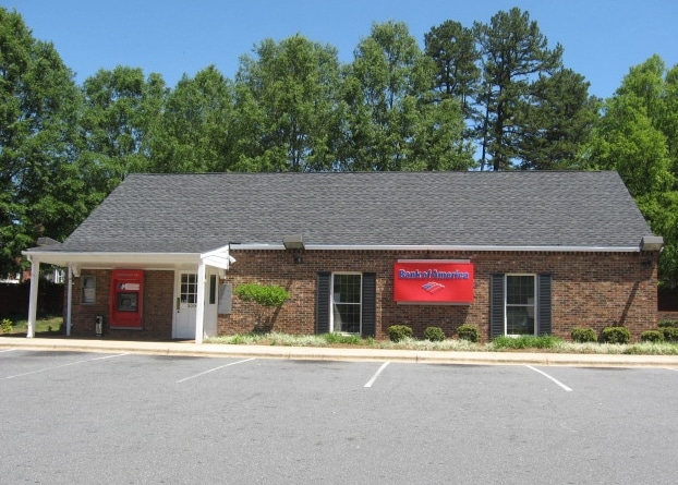 More Photos Of 200 Statesville Blvd, Salisbury Bank For Sale