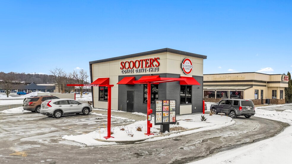 More Photos Of 1225-1245 E Sumner St, Hartford Fast Food For Sale