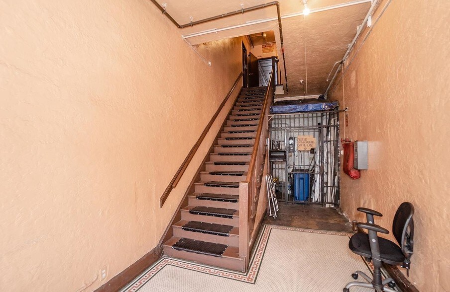More Photos Of 1141 N Mission Rd, Los Angeles Apartments For Sale