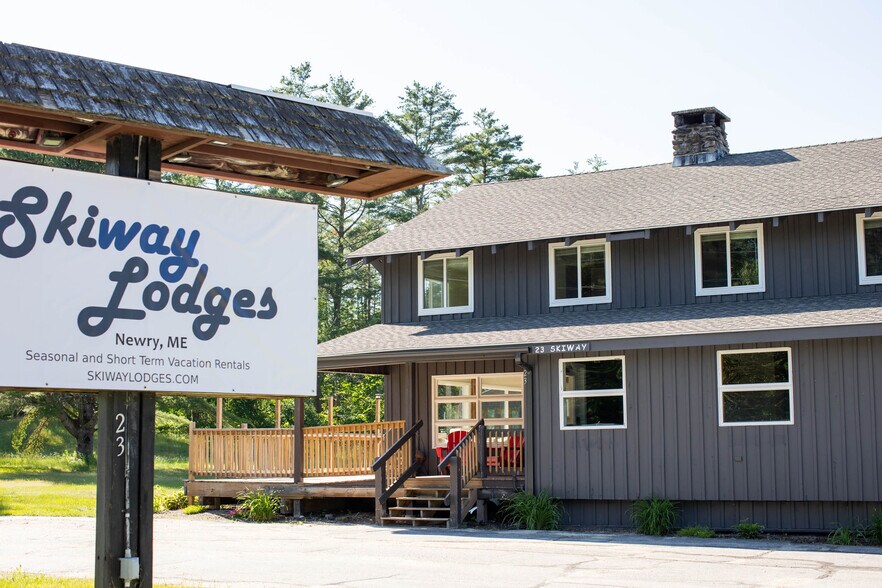 More Photos Of 23 Skiway Rd, Newry Hotel For Sale