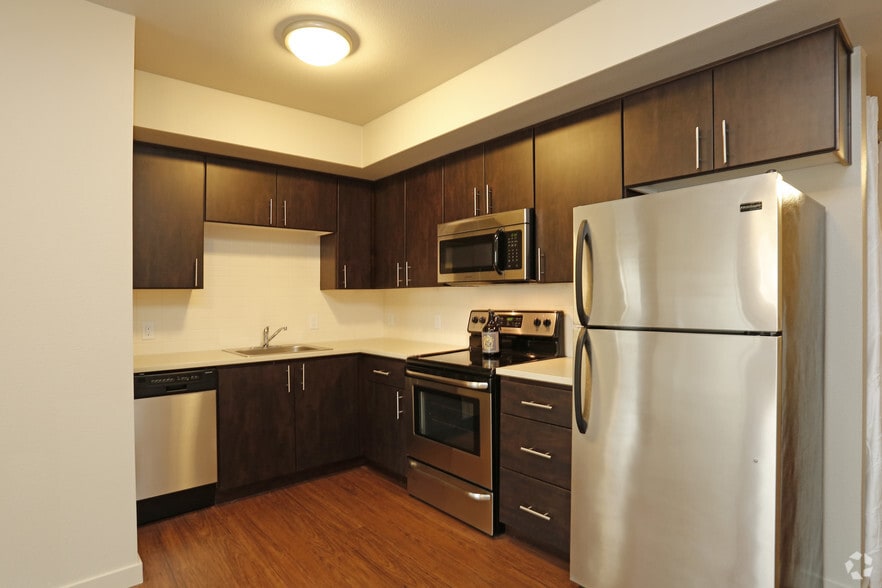 More Photos Of 4419-4439 NE Fremont St, Portland Apartments For Sale