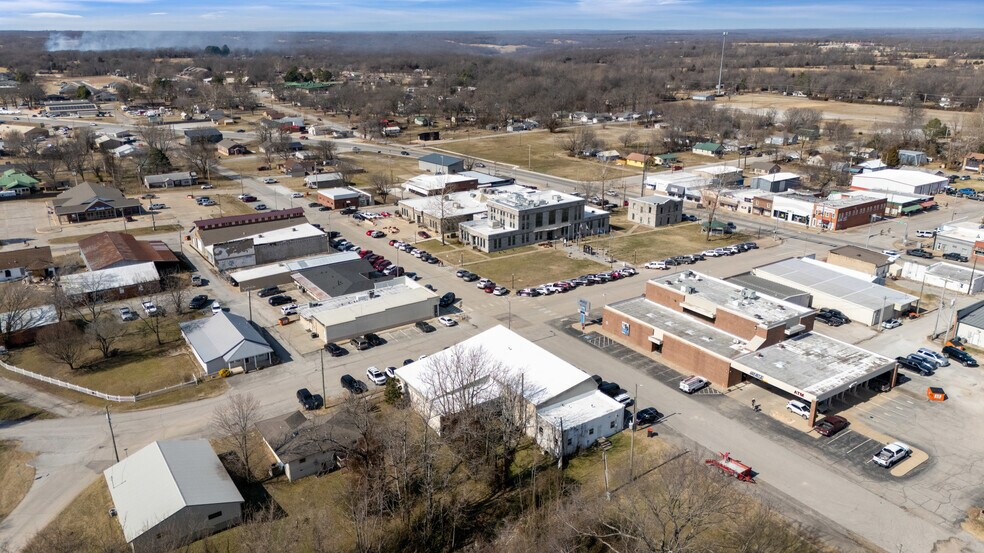 More Photos Of 460 Krause St, Jay Storefront For Sale