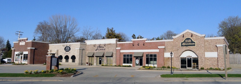 Primary Photo Of 1255-1263 S Monroe Ave, Green Bay Storefront Retail Office For Sale
