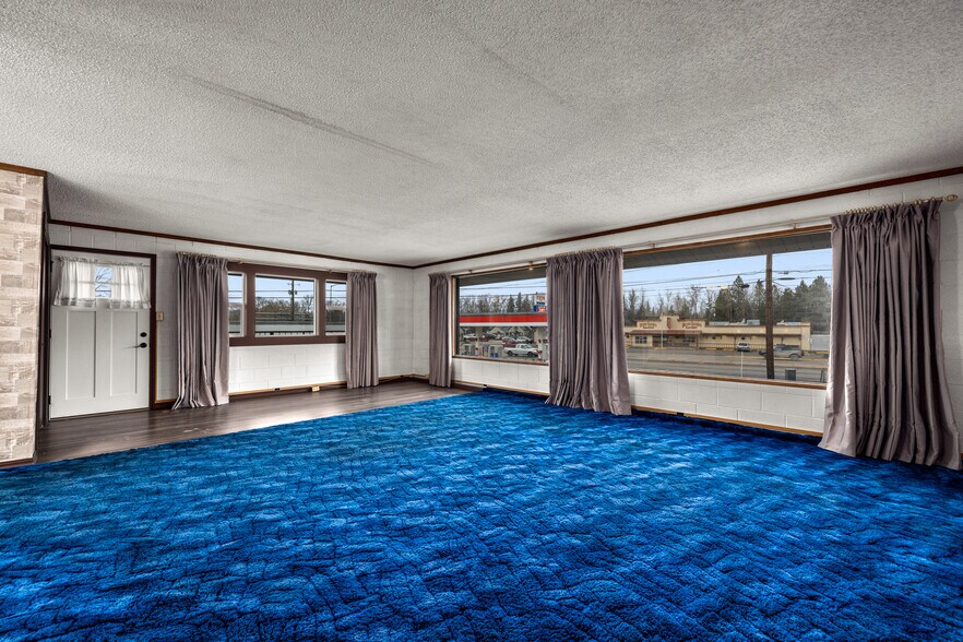 More Photos Of 1282 US Highway 2 E, Kalispell Apartments For Sale