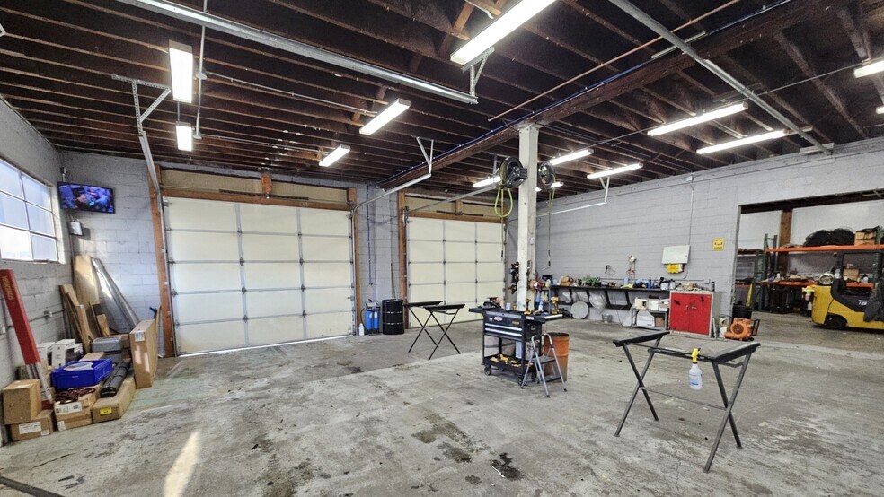 More Photos Of 1406 Tenant Way, Longview Freestanding For Lease