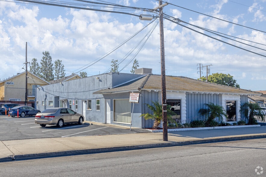 More Photos Of 9047 Florence Ave, Downey Loft Creative Space For Lease