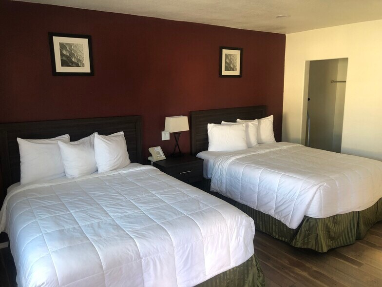 More Photos Of 625 W Broadway St, Needles Hotel For Sale