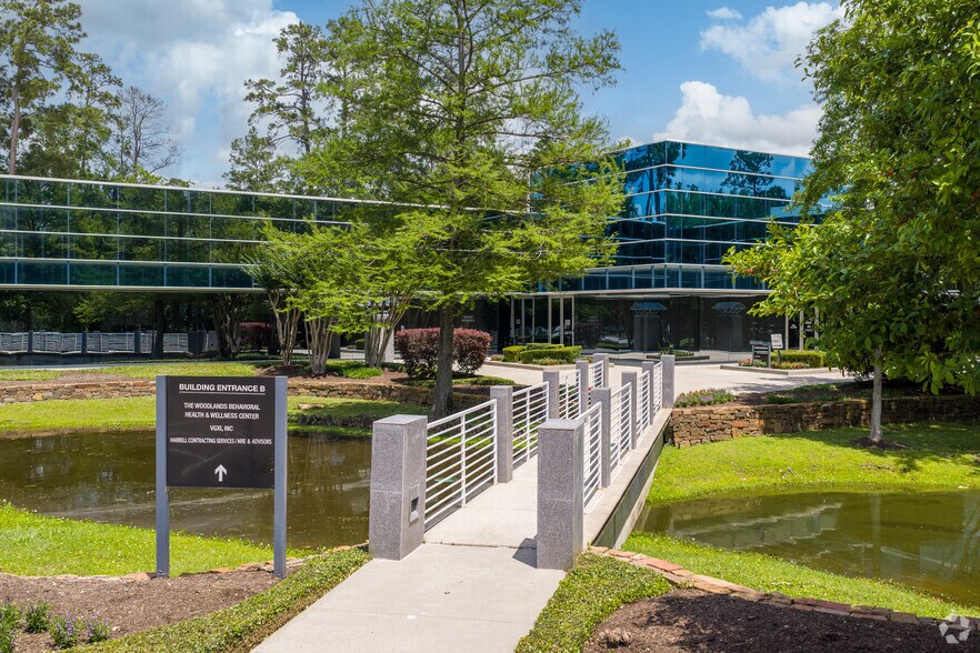 More Photos Of 2700 Research Forest Dr, The Woodlands Office For Lease