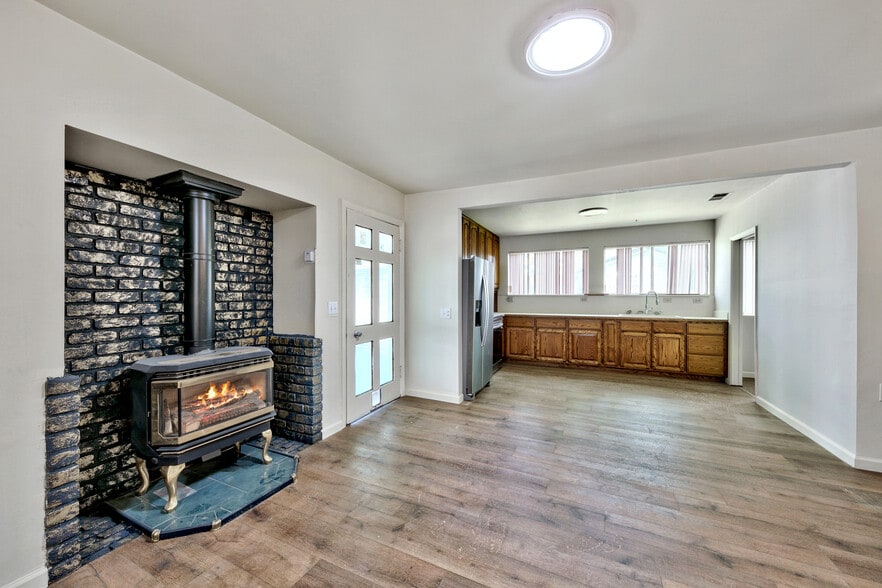 More Photos Of 3129 S Carson St, Carson City General Retail For Sale