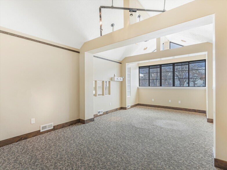 More Photos Of 485 S 100 E, Bountiful Office Residential For Sale
