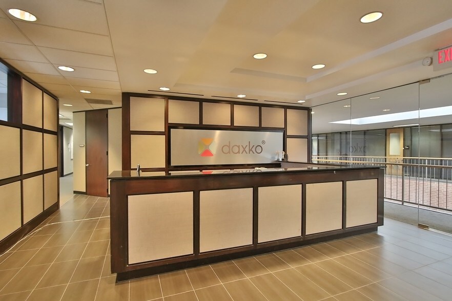 More Photos Of 5252 Westchester St, Houston Office Residential For Lease