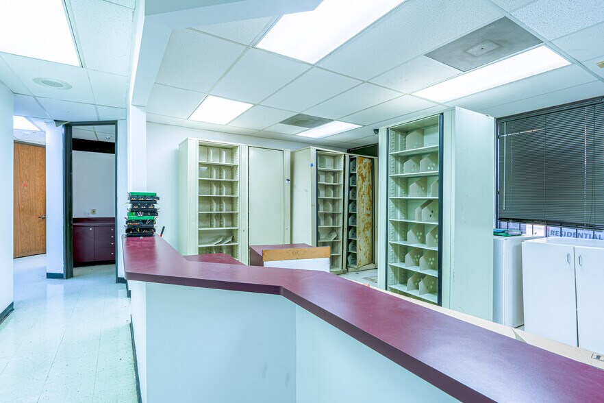 More Photos Of 2424 Hamilton St, Houston Medical For Lease