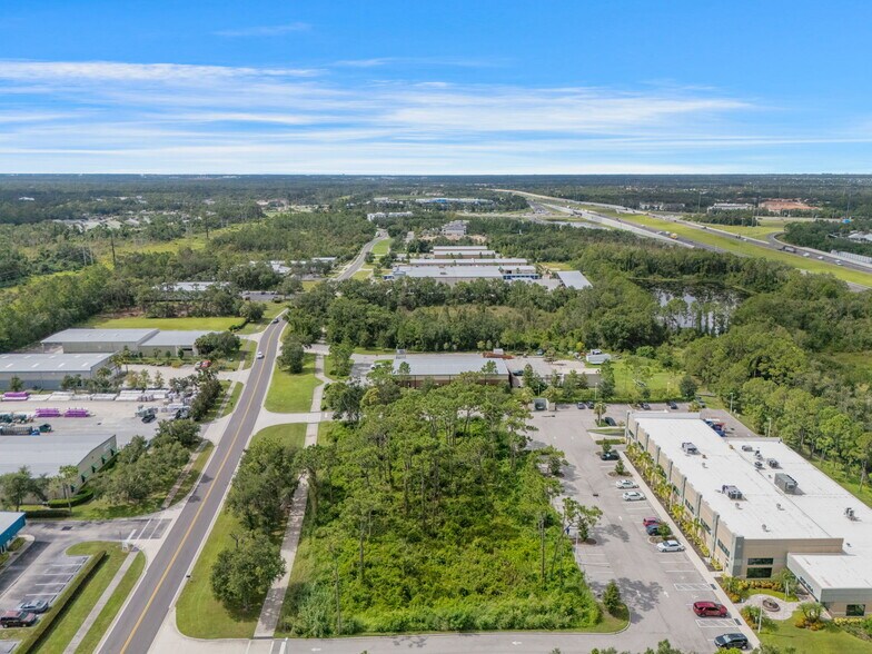 More Photos Of 5110 Lena Rd, Bradenton Office For Sale