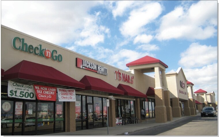 More Photos Of 1500-1600 Lowes Blvd, Killeen General Retail For Lease