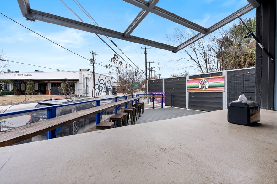 More Photos Of 620 S Presa St, San Antonio Restaurant For Lease