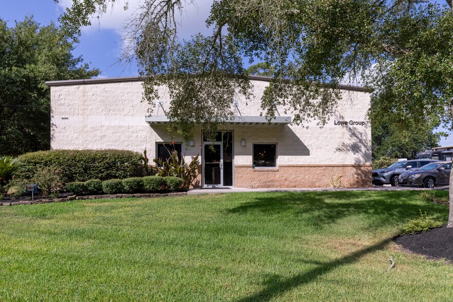 Primary Photo Of 22303 Tuwa Rd, Tomball Showroom For Sale