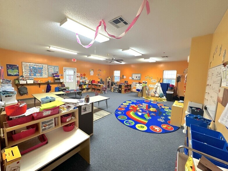 More Photos Of 794 King George Blvd, Savannah Schools For Lease