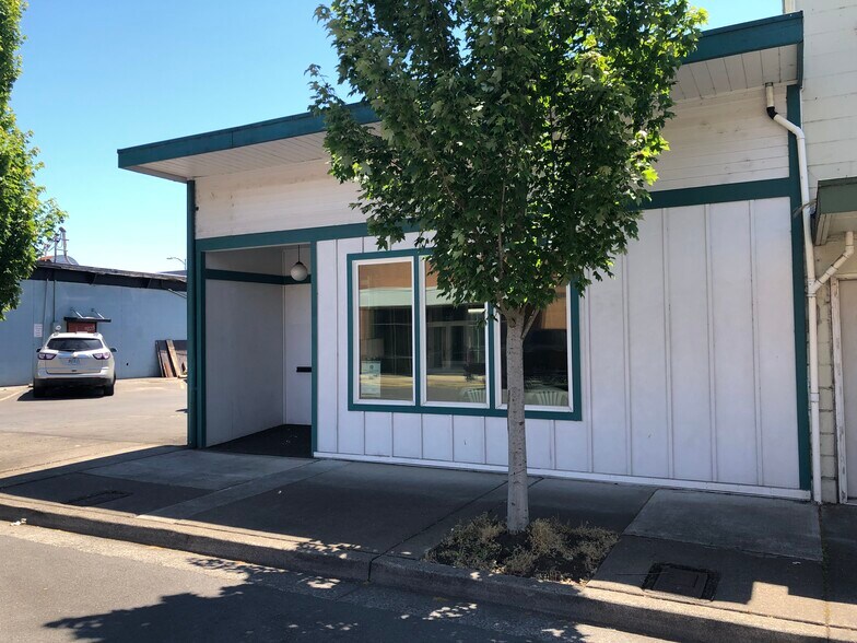 More Photos Of 325 A St, Springfield Storefront Retail Office For Sale