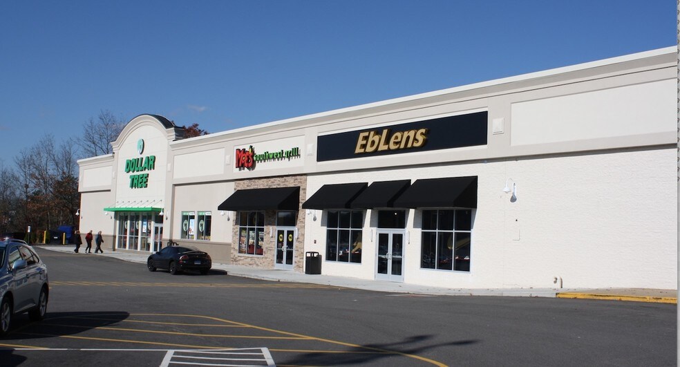 More Photos Of 1315 Main St, Willimantic Storefront For Lease