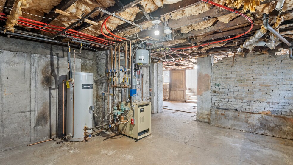 More Photos Of 393 Waterman Ave, East Providence Apartments For Sale