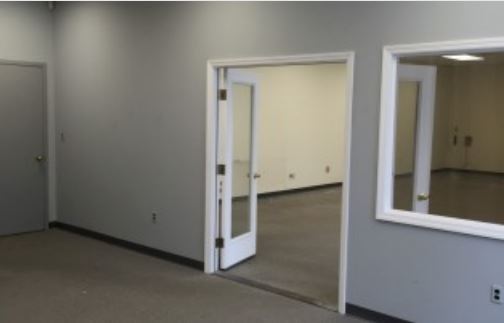 More Photos Of 180 Adams Ave, Hauppauge Flex For Lease