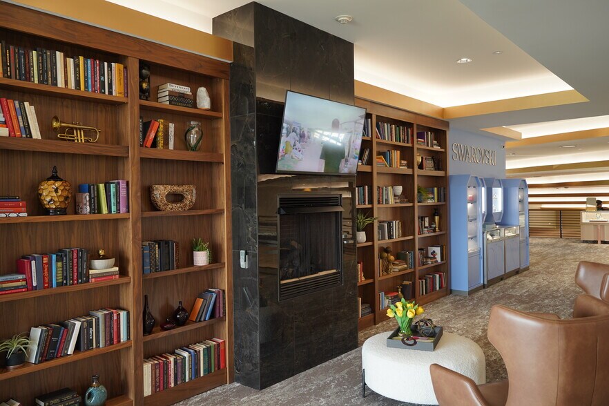 More Photos Of 102 N 145th St, Omaha General Retail For Sale