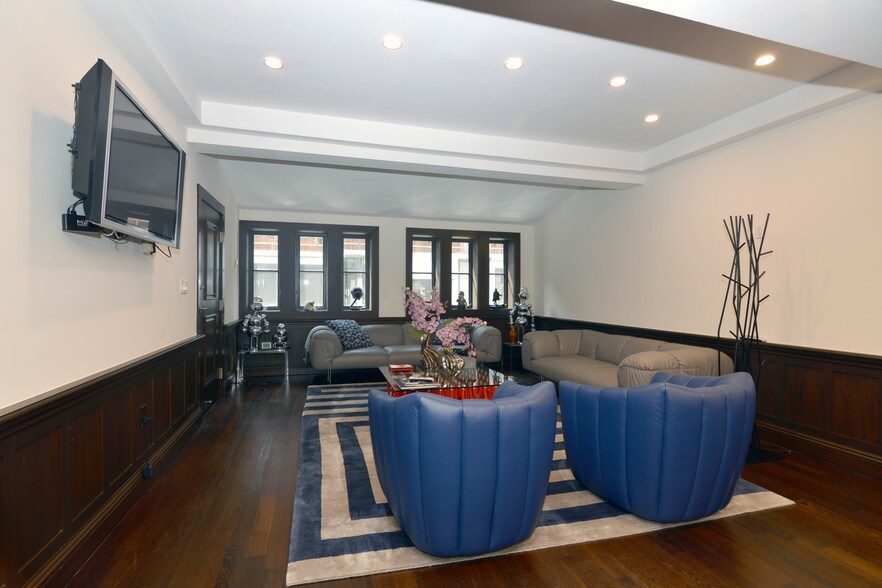 More Photos Of 133 Sevilla Ave, Coral Gables Medical For Lease