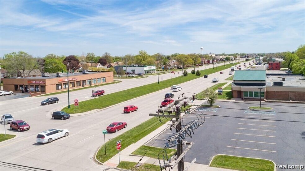 More Photos Of 15201-15401 Southfield Rd, Allen Park Medical For Lease