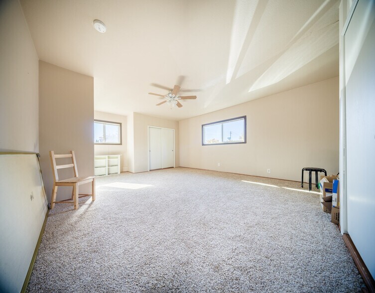 More Photos Of 582 S Maple St, Canby Apartments For Sale