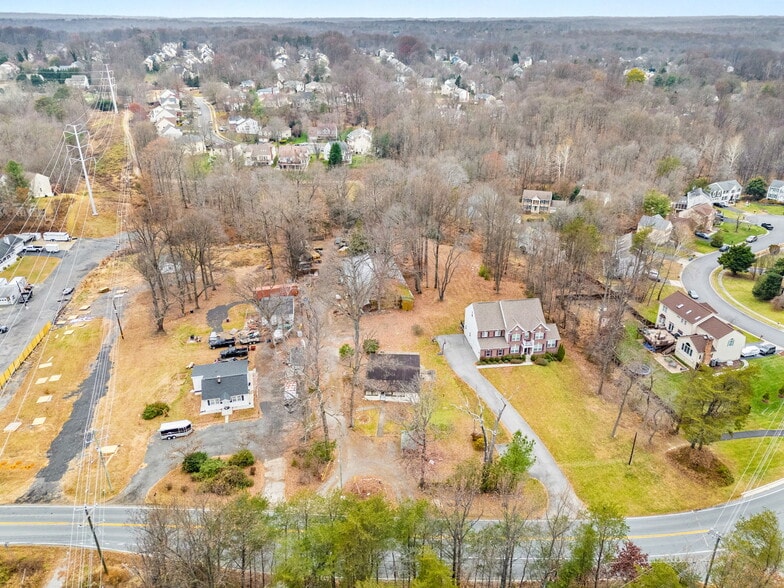 More Photos Of 8906 Hooes Rd, Lorton Specialty For Sale