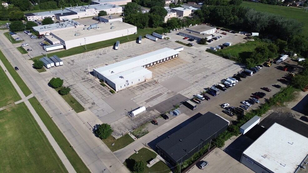 Primary Photo Of 1570 E Bolivar Ave, Saint Francis Truck Terminal For Lease
