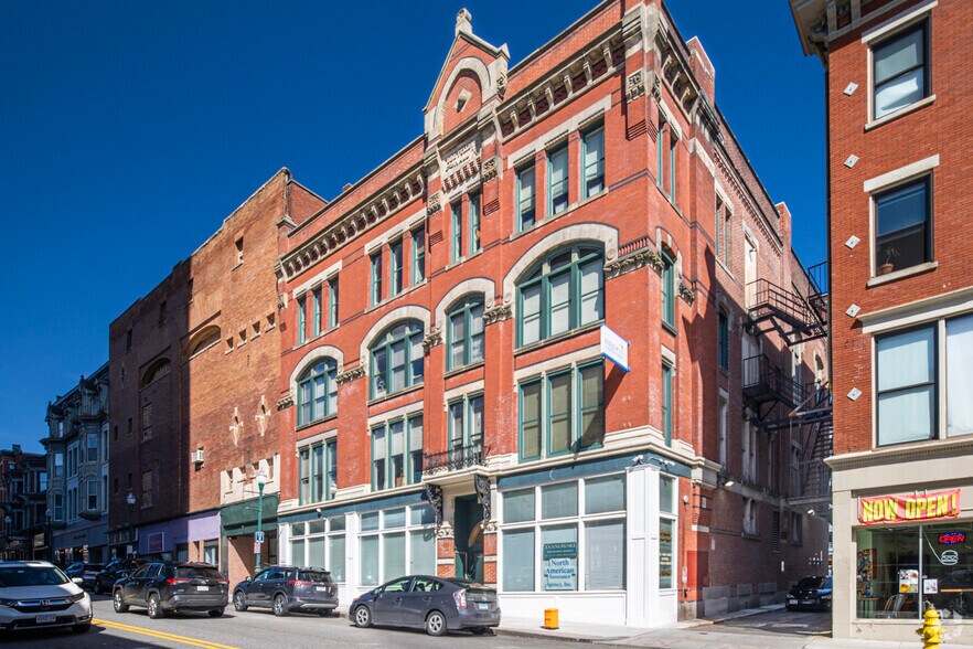 More Photos Of 9-15 Pleasant St, Worcester Office Residential For Lease