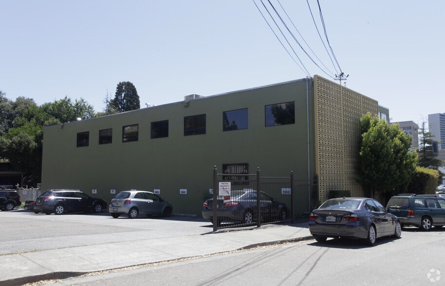 More Photos Of 300 27th St, Oakland Office For Sale