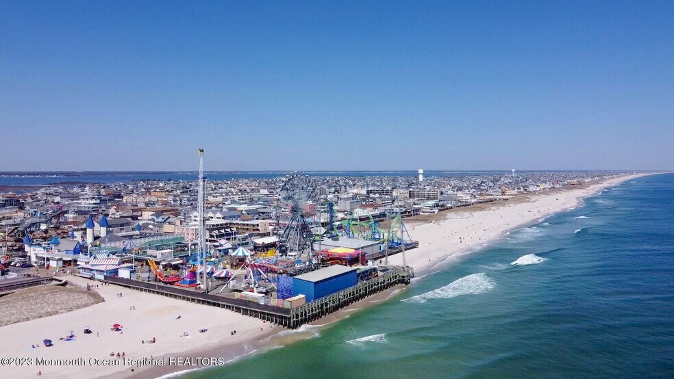 More Photos Of 1402 Boulevard, Seaside Heights Hotel For Sale