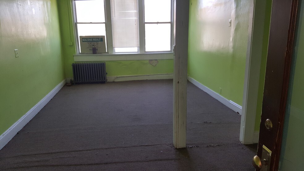 More Photos Of 316-318 Broad Ave, Leonia Storefront Retail Office For Lease