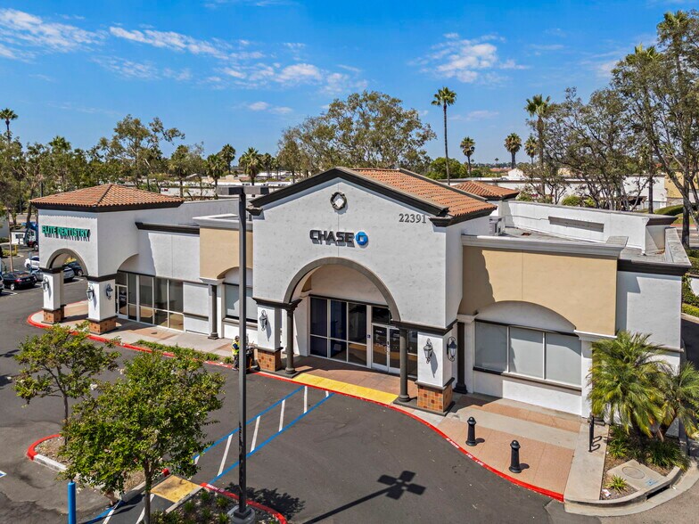 More Photos Of 22361-22451 Antonio Pky, Rancho Santa Margarita Unknown For Lease