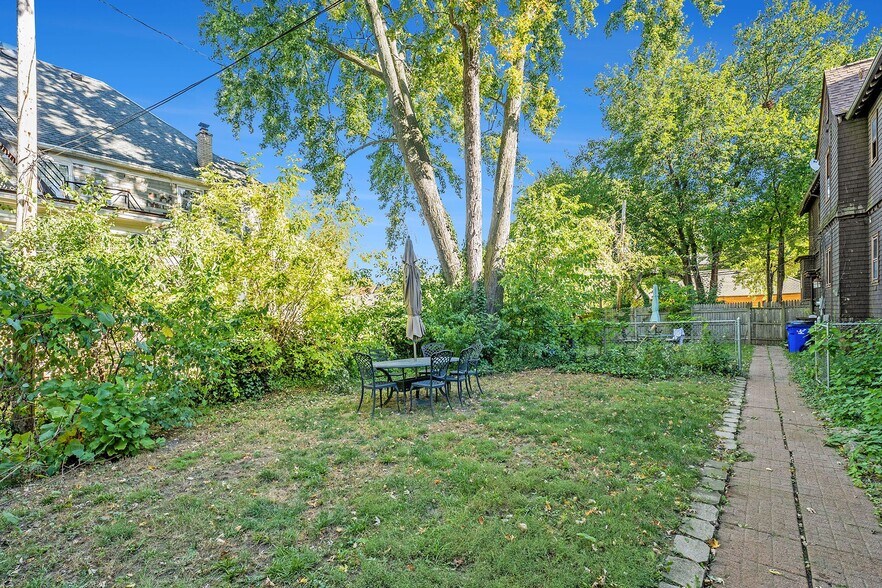 More Photos Of 1006 Parker St, Detroit Apartments For Sale