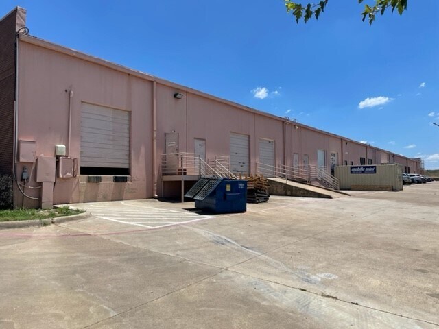 More Photos Of 2155 Chenault Dr, Carrollton Unknown For Lease