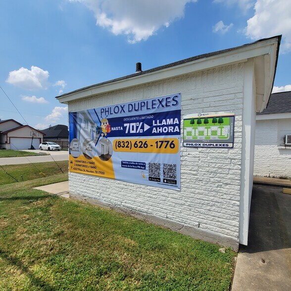 More Photos Of 4201-4203 Phlox St, Houston Apartments For Sale