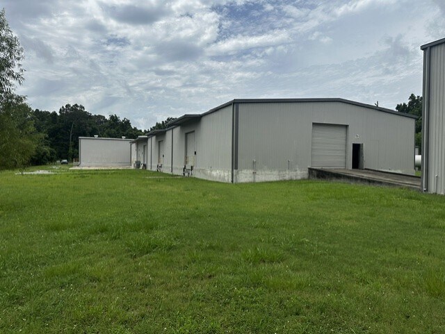 More Photos Of 218 Springfield Rd, Baton Rouge Warehouse For Lease